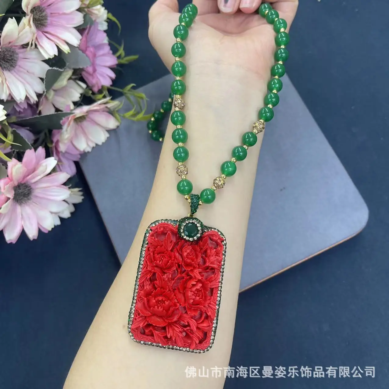 Body Jewelry Brands - 赤い牡丹の花の石のチェーン,空の瑪瑙のボディストーン,セーターチェーン,新しい中国のニッチジュエリー,ベストセラーモデル