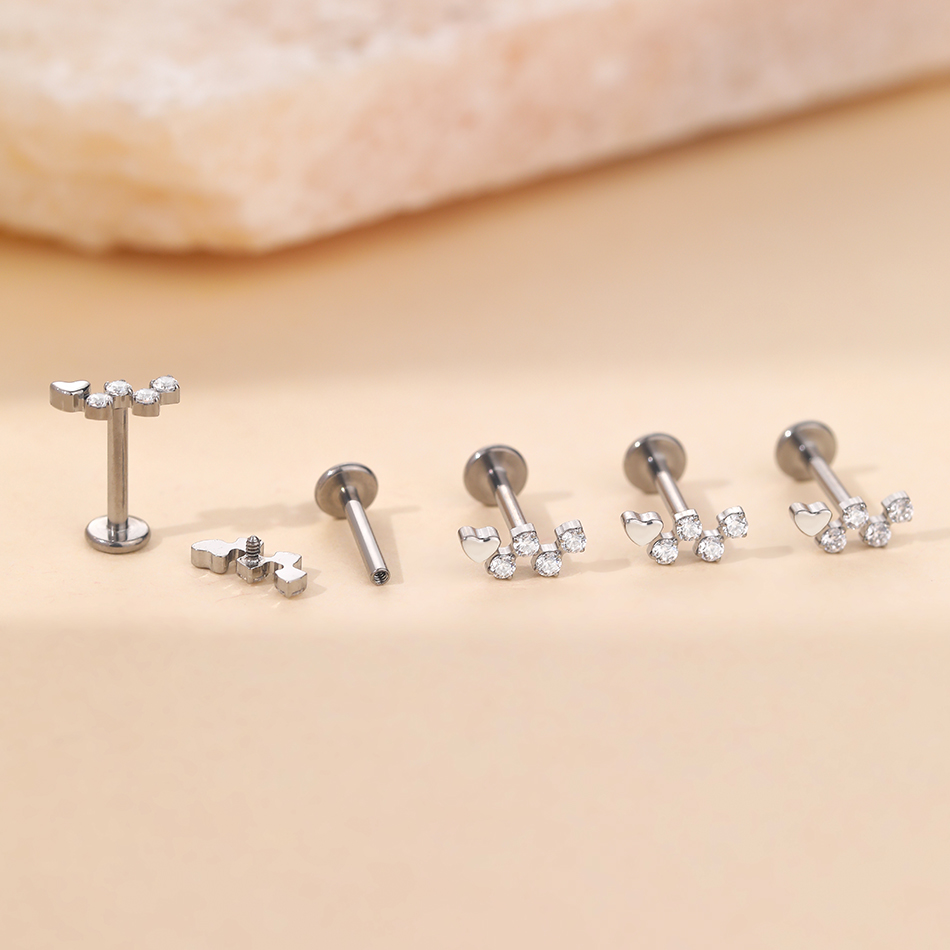 チタンとジルコニアの花の形をしたイヤリング,女性用,フラット - Flat Back Labret Stud のレビューと価格
