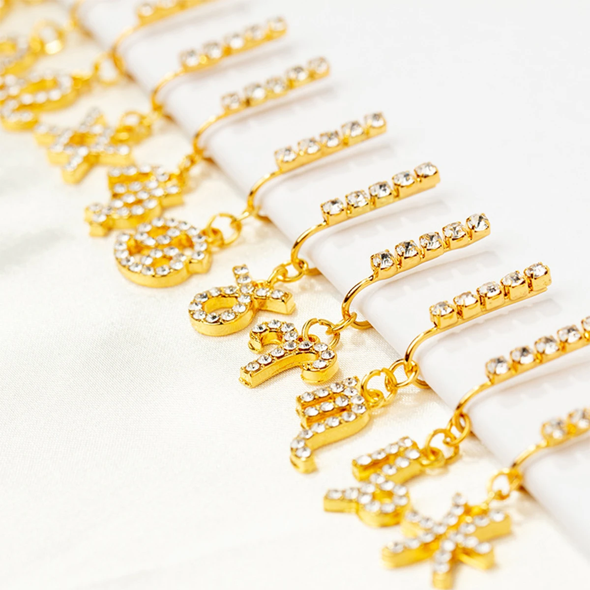 ジルコニアメタルイヤークリップ,12個,2パック,偽のノーズ - Body Jewelry And Earrings のレビューと価格