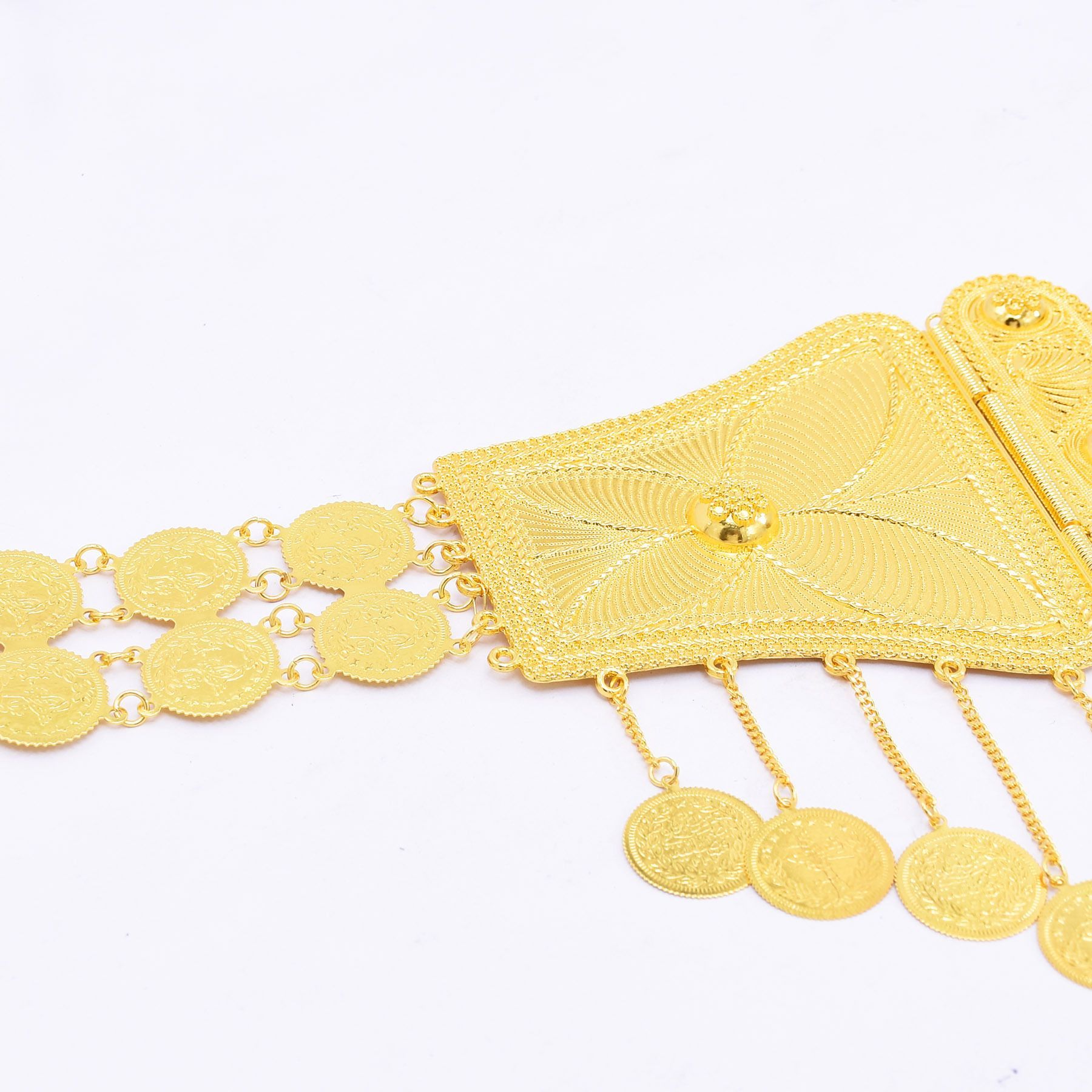 Pointoon-dubai 24kゴールドメッキタッセルベ - Body Jewelry Dubai のレビューと価格