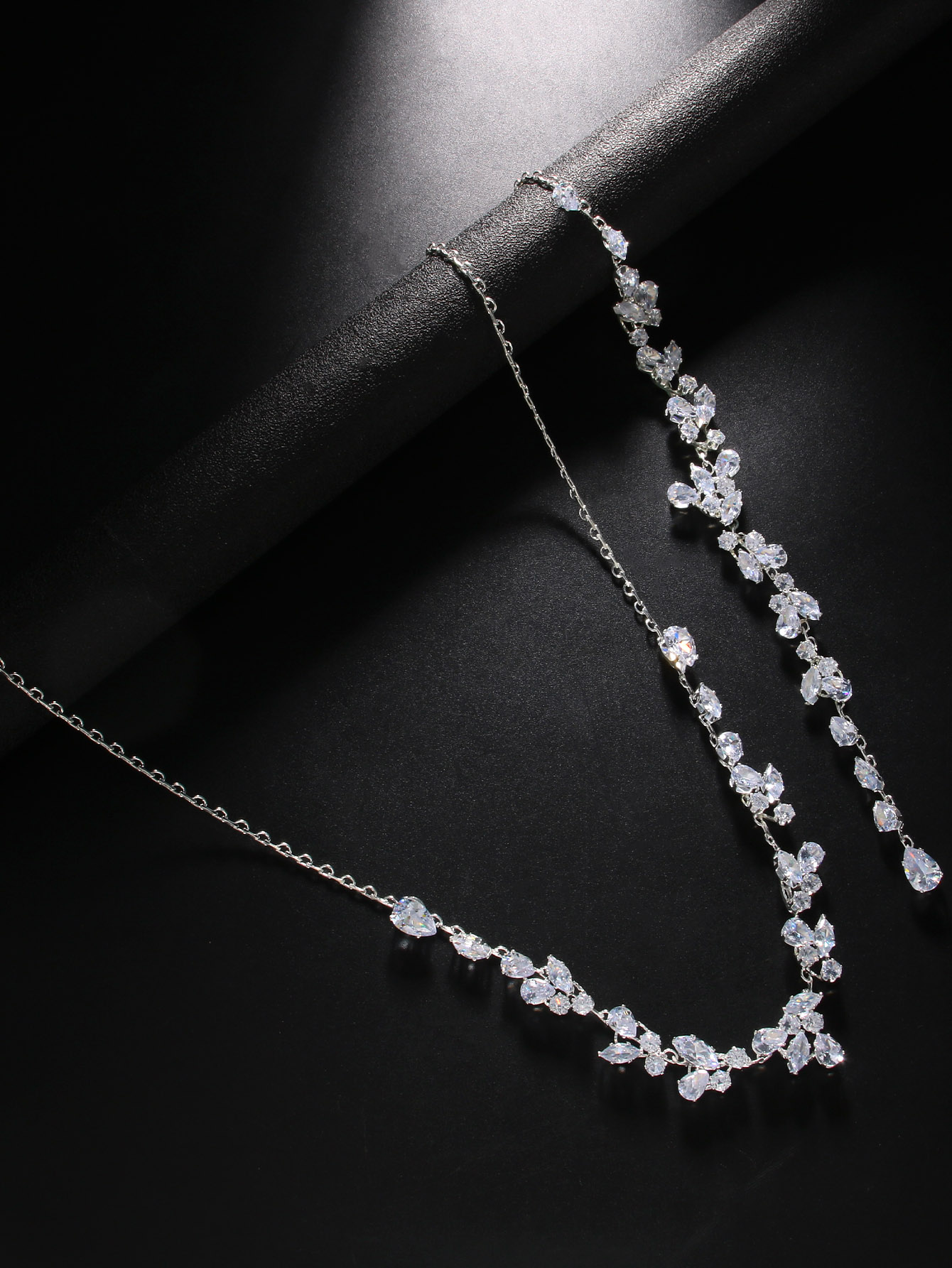 クリスタルリーフバックドロップネックレスラインストーンブライ - Body Jewelry Back のレビューと価格